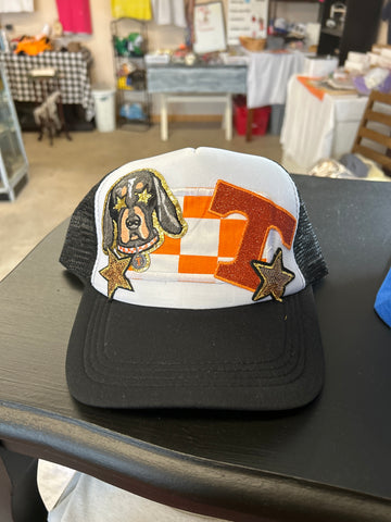 Tennessee bougie trucker hat